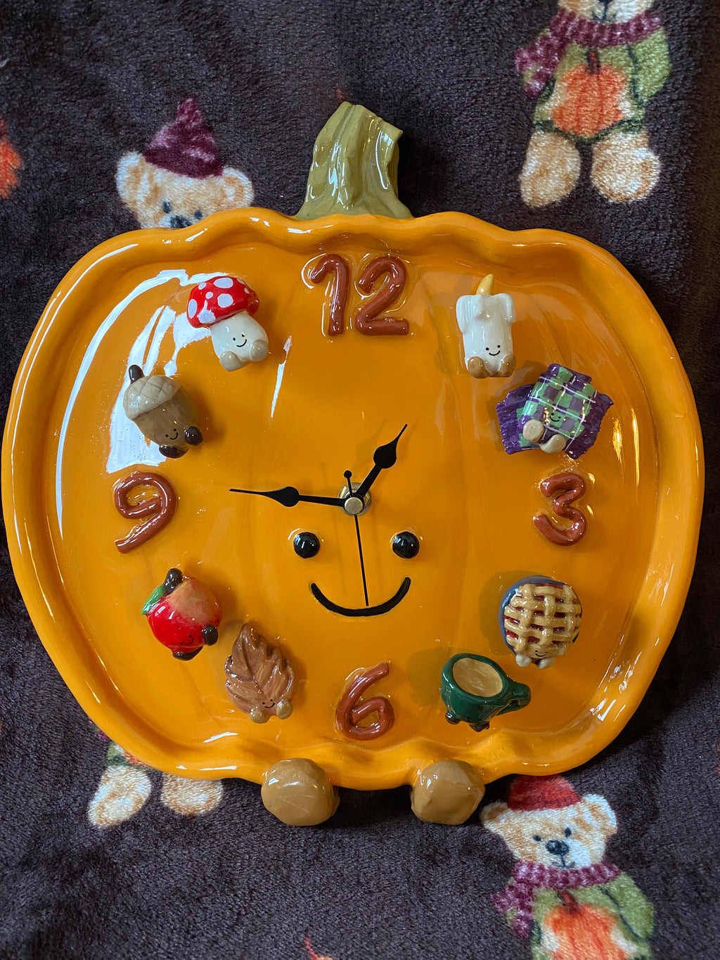 Mr Pumpkin Magnetic Clock